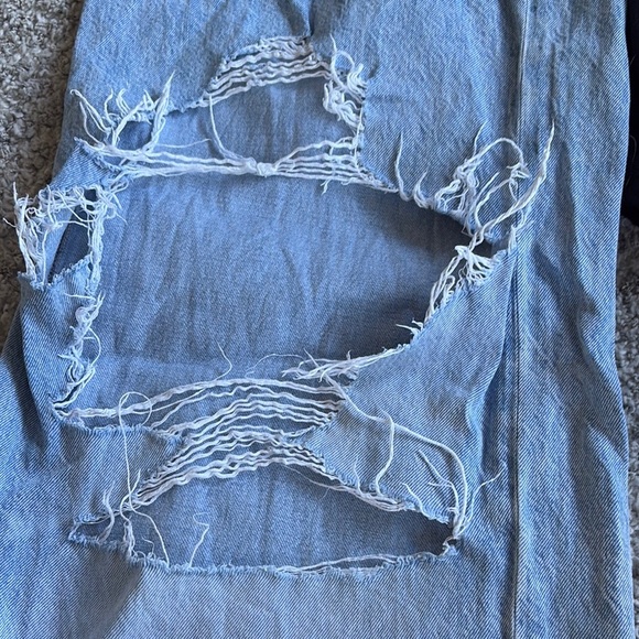 American Eagle Outfitters Classic Blue denim Jeans distressed 100% cotton - Picture 8 of 16